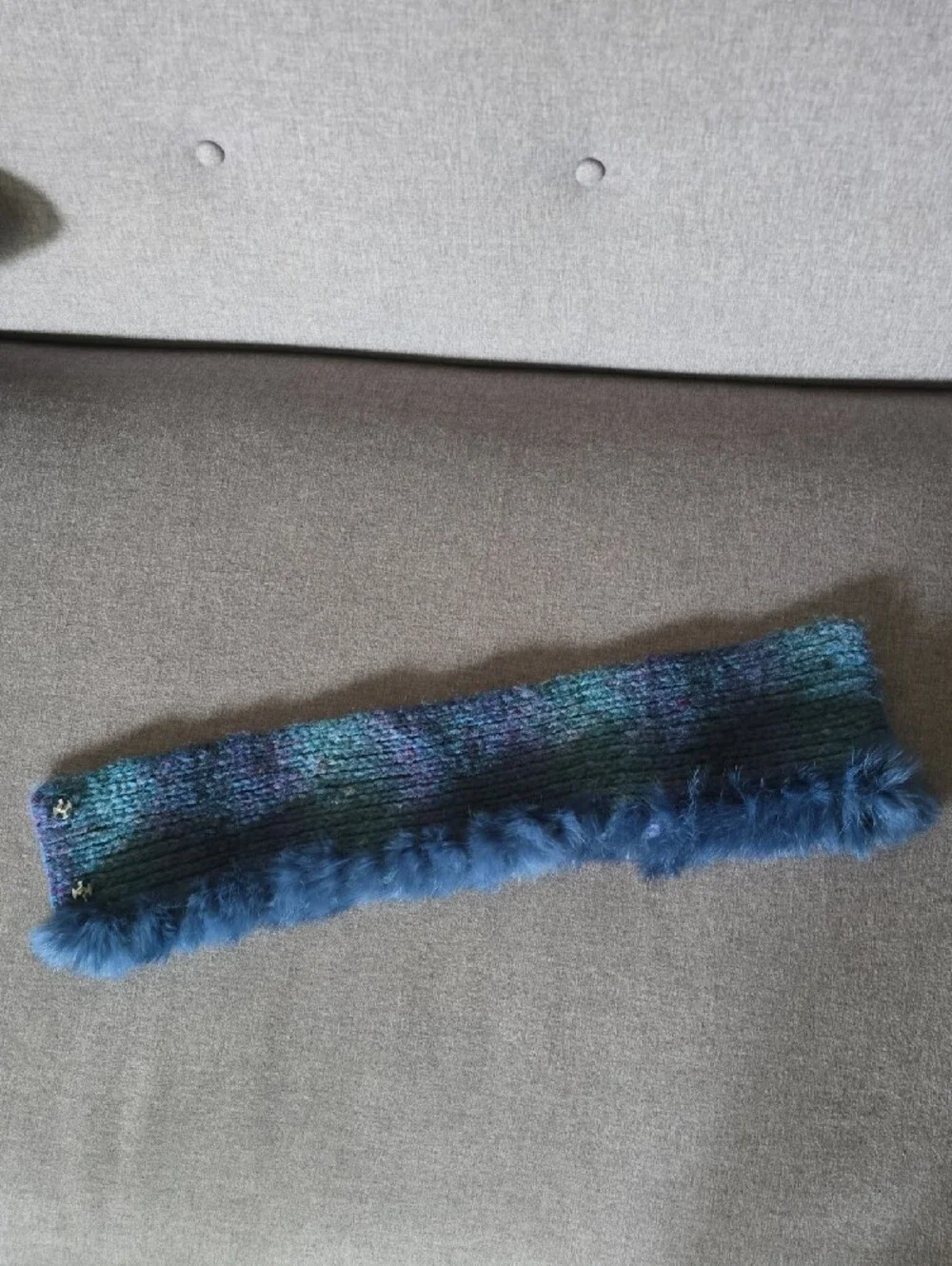 Candie's Y2K Teal‎ Blue Pink Knit Headband Faux Fur Trim Accessory Neck Collar